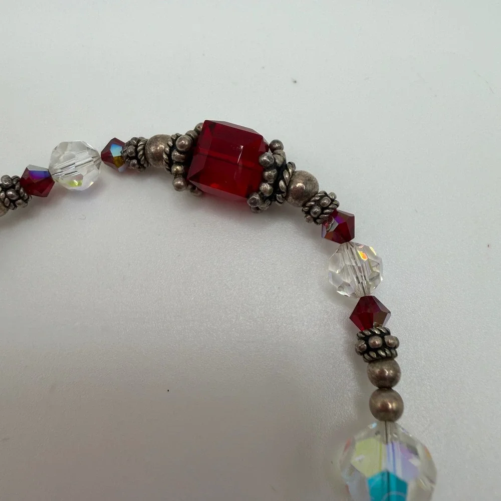 VTG Style Red Ruby AB Crystal Beaded Toggle Bracelet Quilted Heart Charm Sweet